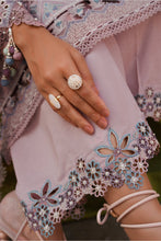 Carica l'immagine nel visualizzatore Galleria,EMBROIDERED JACQUARD LAWN  SL10-D01