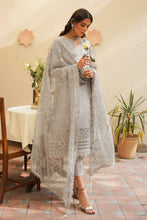 Carica l'immagine nel visualizzatore Galleria,EMBROIDERED JACQUARD LAWN  SL10-D04