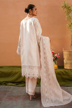 Carica l'immagine nel visualizzatore Galleria,EMBROIDERED SWISS LAWN  SL10-D08