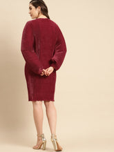 Load image into Gallery viewer, Dolman sleeve fitted midi dress