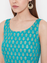 Load image into Gallery viewer, Crop Top with pleated palazzo