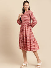 Load image into Gallery viewer, Midi Layered dress with balloon sleeve