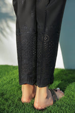 Load image into Gallery viewer, EMBROIDERED COTTON TROUSER 238