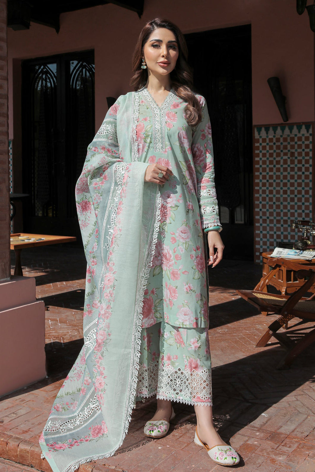 EMBROIDERED LAWN UF-316