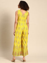 Load image into Gallery viewer, V neck pleated jumpsuit
