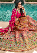 Carica l'immagine nel visualizzatore Galleria,Salmon Pink Heavy Embroidery Banarasi Silk lehenga Choli