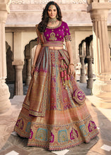 Carica l'immagine nel visualizzatore Galleria,Shades Of Purple Heavy Embroidery Banarasi Silk lehenga Choli