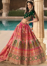 Carica l'immagine nel visualizzatore Galleria,Pink &amp; Green Heavy Embroidery Banarasi Silk lehenga Choli