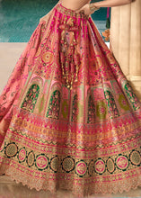 Carica l'immagine nel visualizzatore Galleria,Pink &amp; Green Heavy Embroidery Banarasi Silk lehenga Choli
