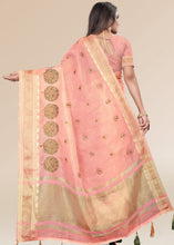 Laden Sie das Bild in den Galerie-Viewer, Creamy Pink Organza Silk Saree with Tassels on Pallu