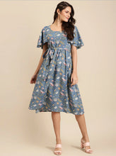 Load image into Gallery viewer, Cape sleeve printed midi dress with waist tie up