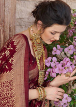 Cargar imagen en el visor de la galería, Garnet Red Zari Woven Banarasi Silk Saree with Brocade Blouse