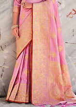 Carica l&#39;immagine nel visualizzatore Galleria,Flamingo Pink Woven Designer Silk Saree with Butti overall