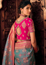 Laden Sie das Bild in den Galerie-Viewer, Steel Blue Woven Banarasi Silk Saree with Embroidered Blouse