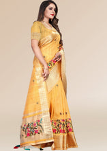 Laden Sie das Bild in den Galerie-Viewer, Golden Yellow Organza Silk Saree with Tassels on Pallu