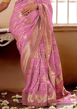 Cargar imagen en el visor de la galería, Cherry Pink Woven Dola Silk Saree with Contrast Embroidered Border