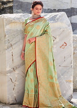 Laden Sie das Bild in den Galerie-Viewer, Mint Green Woven Designer Silk Saree with Butti overall