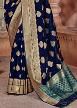 Laden Sie das Bild in den Galerie-Viewer, Denim Blue Zari Woven Soft Silk Saree with overall Butti work