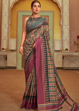 Laden Sie das Bild in den Galerie-Viewer, Brown &amp; Purple Designer Checkered Silk Saree