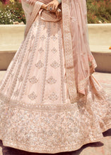 Cargar imagen en el visor de la galería, Shell Pink Crepe Lehenga Choli with Resham, Gota &amp; Zarkan work