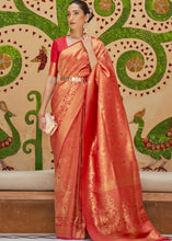 Laden Sie das Bild in den Galerie-Viewer, Crimson Red Zari Woven Kanjivaram Silk Saree