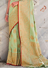 Laden Sie das Bild in den Galerie-Viewer, Mint Green Woven Designer Silk Saree with Butti overall