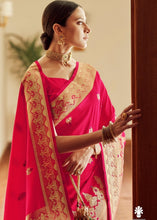 Cargar imagen en el visor de la galería, Strawberry Pink Zari Butta Woven Banasari Silk Saree