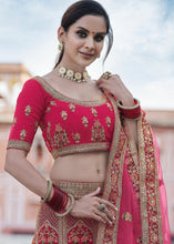 Laden Sie das Bild in den Galerie-Viewer, Cerise Pink Velvet Lehenga Choli Having Heavy Embroidery &amp; Hand work: Bridal Edition