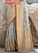 Carica l&#39;immagine nel visualizzatore Galleria,Pearl River Grey Woven Designer Silk Saree with Butti overall