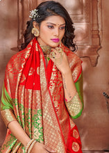 Laden Sie das Bild in den Galerie-Viewer, Tomato Red Zari Woven Soft Silk Saree with overall Butti work