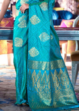 Laden Sie das Bild in den Galerie-Viewer, Sapphire Blue Satin Silk Saree with overall Golden Butti