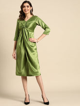 Carica l'immagine nel visualizzatore Galleria,Front Twist Midi Dress