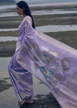 Load image into Gallery viewer, Lavender Woven Linen Silk Saree with Floral Motif on Pallu and Border