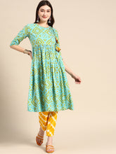 Carica l'immagine nel visualizzatore Galleria,Anghrakha style Kurta with palazzo