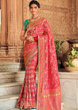 Carica l&#39;immagine nel visualizzatore Galleria,Hot Pink Woven Banarasi Silk Saree with Embroidered Blouse