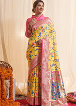 Cargar imagen en el visor de la galería, Corn Yellow Woven Paithani Silk Saree