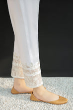 Load image into Gallery viewer, EMBROIDERED COTTON TROUSER 214