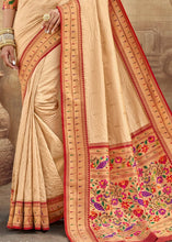 Laden Sie das Bild in den Galerie-Viewer, Beige Brown Woven Paithani Banarasi Silk Saree