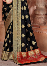 Laden Sie das Bild in den Galerie-Viewer, Sable Black Zari Woven Soft Silk Saree with overall Butti work