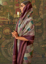 Cargar imagen en el visor de la galería, Shades Of Brown Designer Checkered Silk Saree