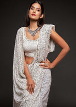 Cargar imagen en el visor de la galería, Pearl White Sequins &amp; Thread Embroidered Designer Georgette Saree