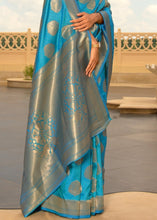 Carica l&#39;immagine nel visualizzatore Galleria,Cerulean Blue Woven Soft Kanjivaram Silk Saree with overall Butti work