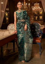 Cargar imagen en el visor de la galería, Arabian Green Handloom Woven Satin Silk Saree