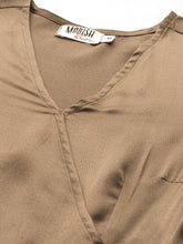 Cargar imagen en el visor de la galería, Midi over lap Frill Dress