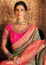 Carica l&#39;immagine nel visualizzatore Galleria,Swamp Green Woven Banarasi Silk Saree with Embroidered Blouse