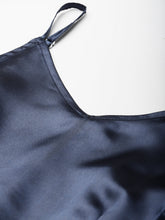 Load image into Gallery viewer, Back knot flare dress