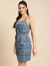 Load image into Gallery viewer, Speghetti Strap printed mini dress with waist tie