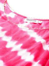 Carica l'immagine nel visualizzatore Galleria,Crop top with cowl dhoti skirt