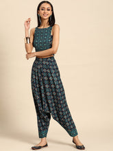 Load image into Gallery viewer, Crop top with dhoti pants