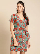 Load image into Gallery viewer, Mini Overlap tie Shift dress